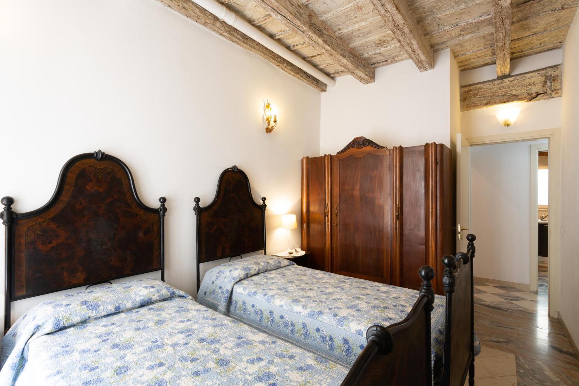 La Castellana Leilighet Bergamo Eksteriør bilde