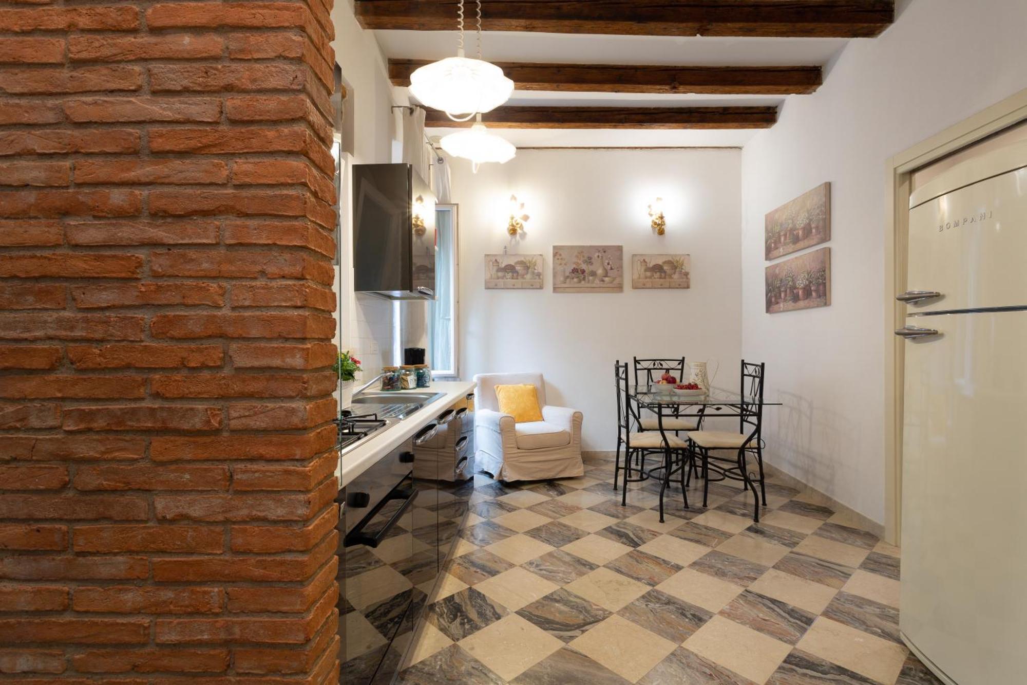 La Castellana Leilighet Bergamo Eksteriør bilde